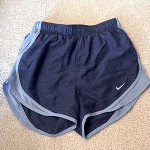 Nike Temp shorts  EUC!